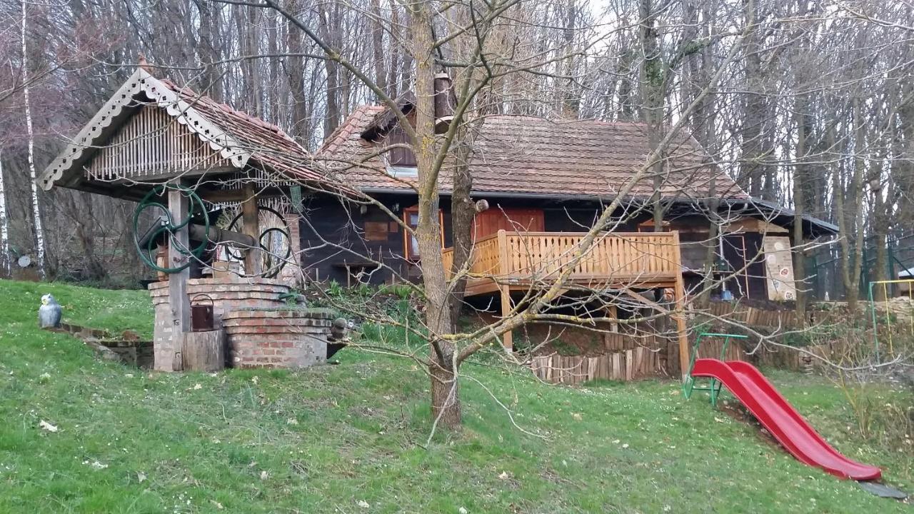 Country House With A Pool In Medvednica Nature Park Zagreb Exterior foto