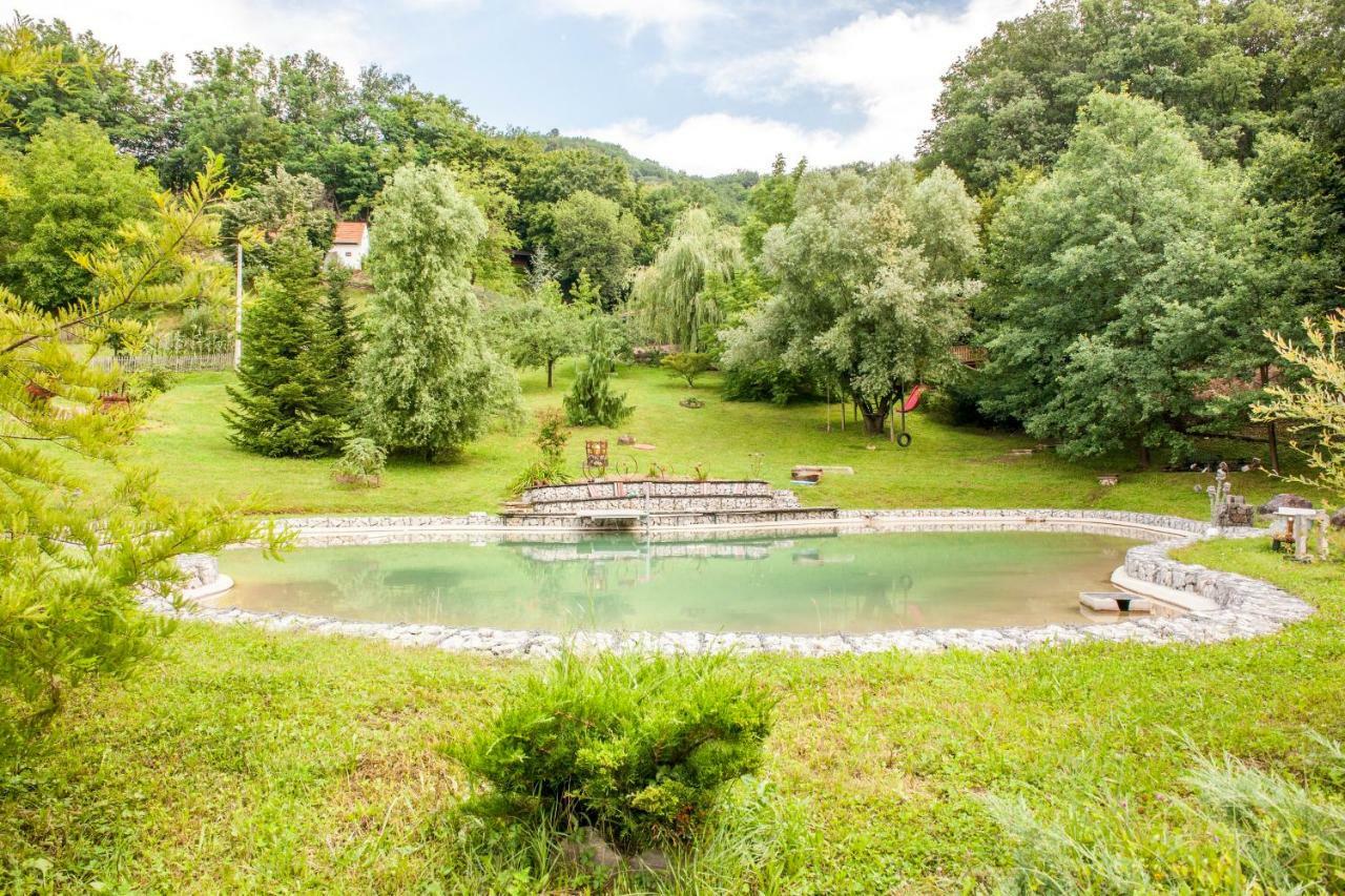 Country House With A Pool In Medvednica Nature Park Zagreb Exterior foto
